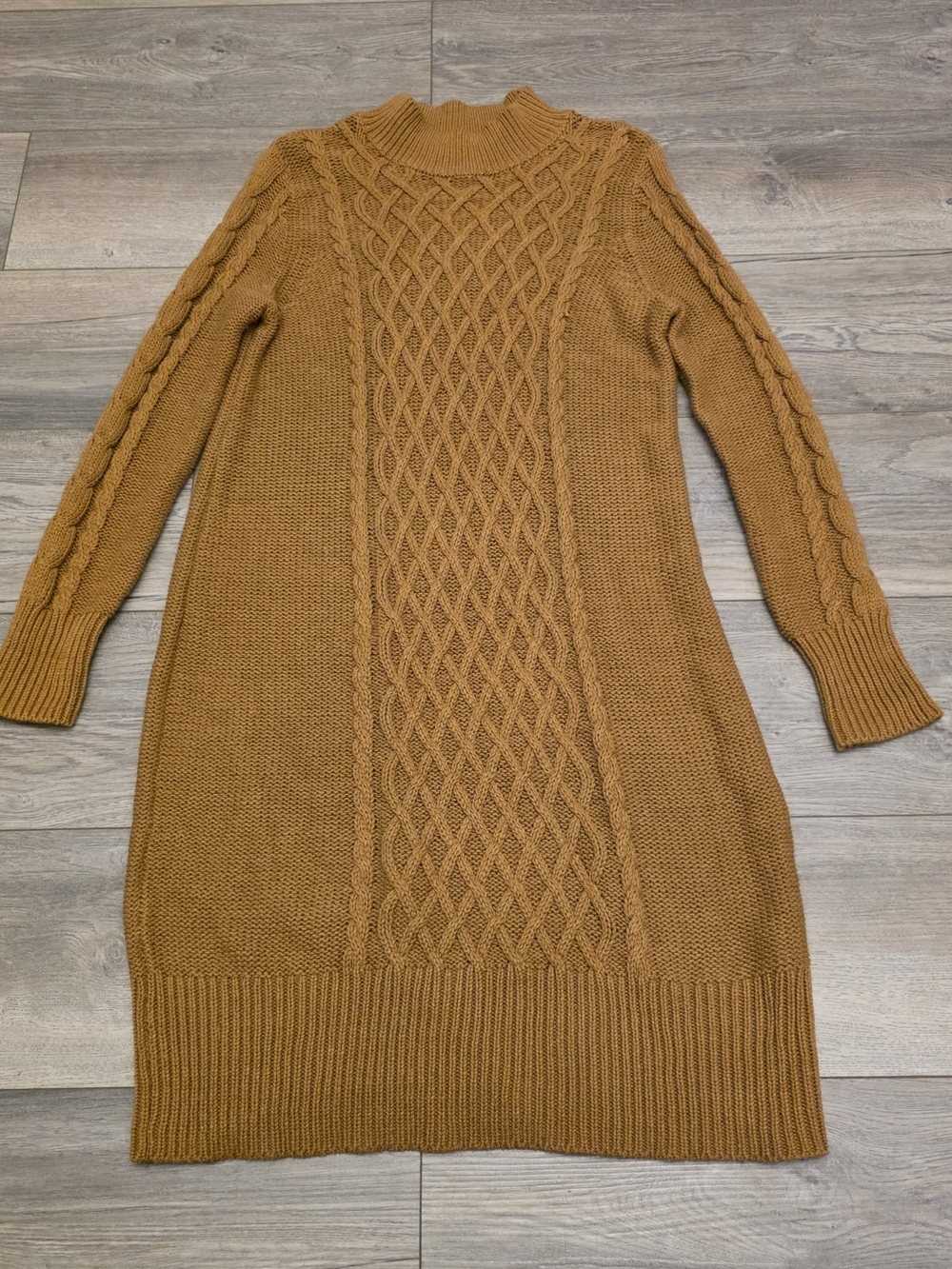 Old Navy Cable-Knit Mock-Neck Sweater Dress – Burnt Ochre/Mustard Size Medium
